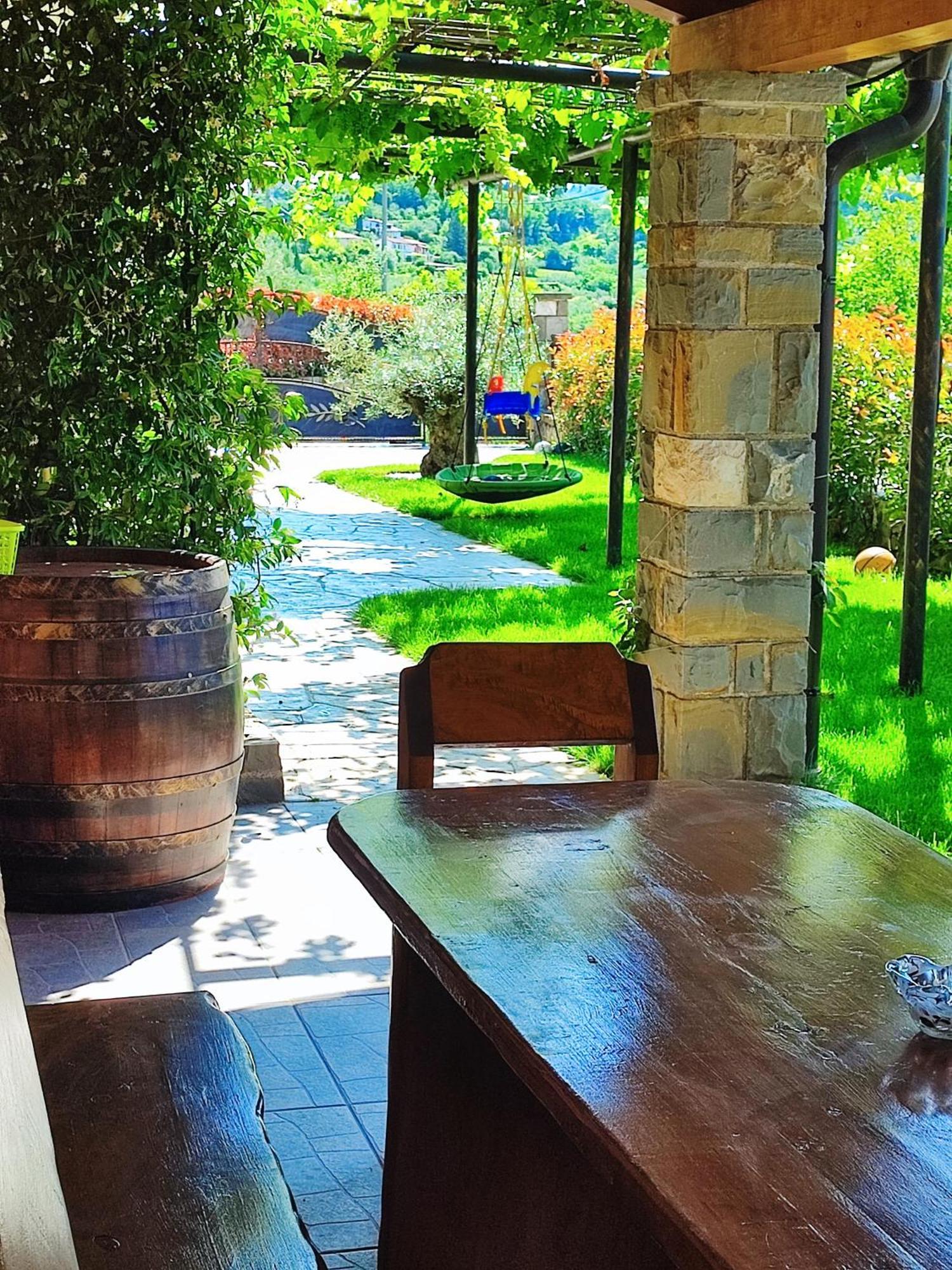 Apartment Wine & Olive Oil Mofardin Koper Exterior foto